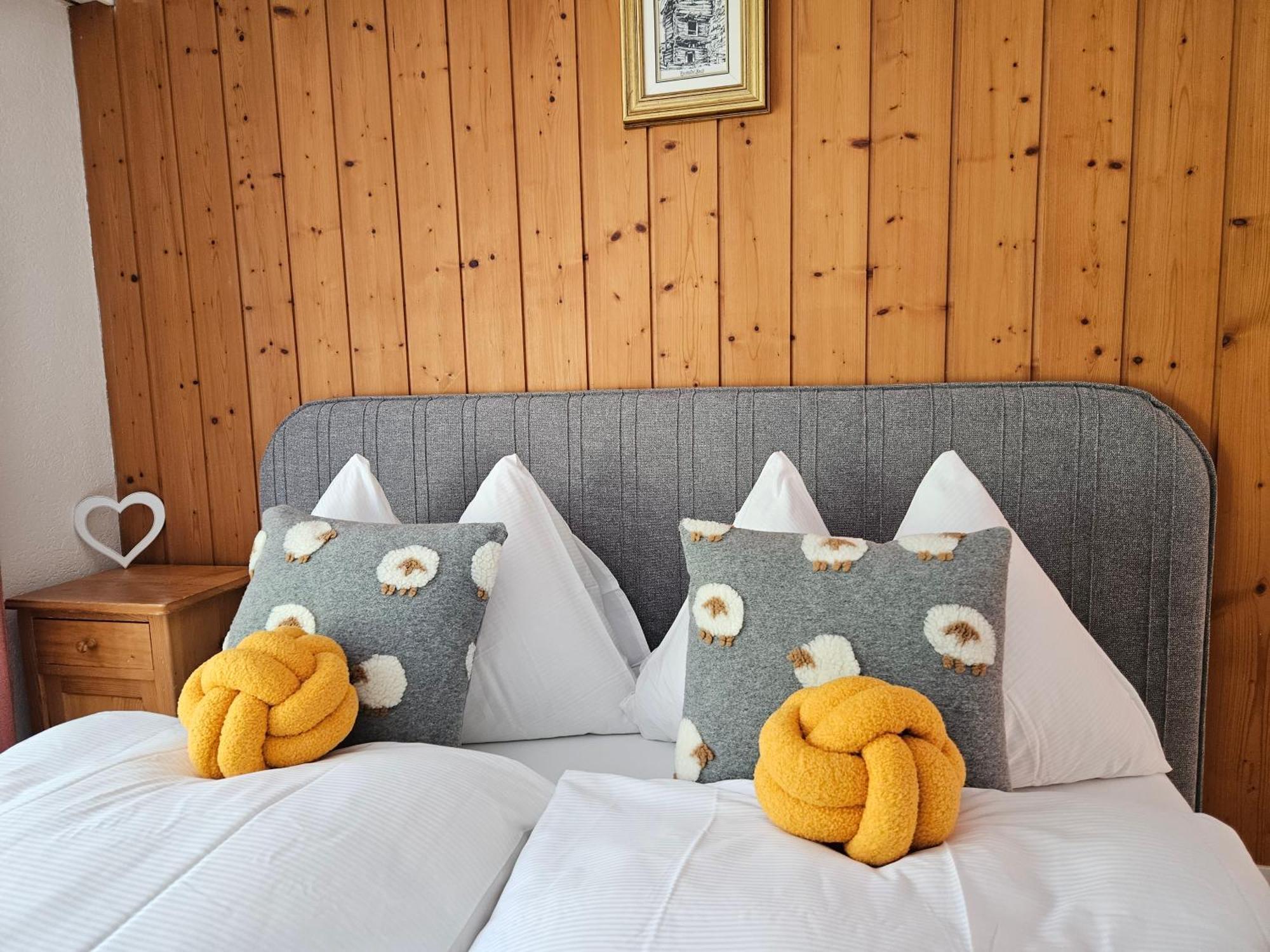 Apartment Klein Matterhorn - Haus Miranda Таш Экстерьер фото