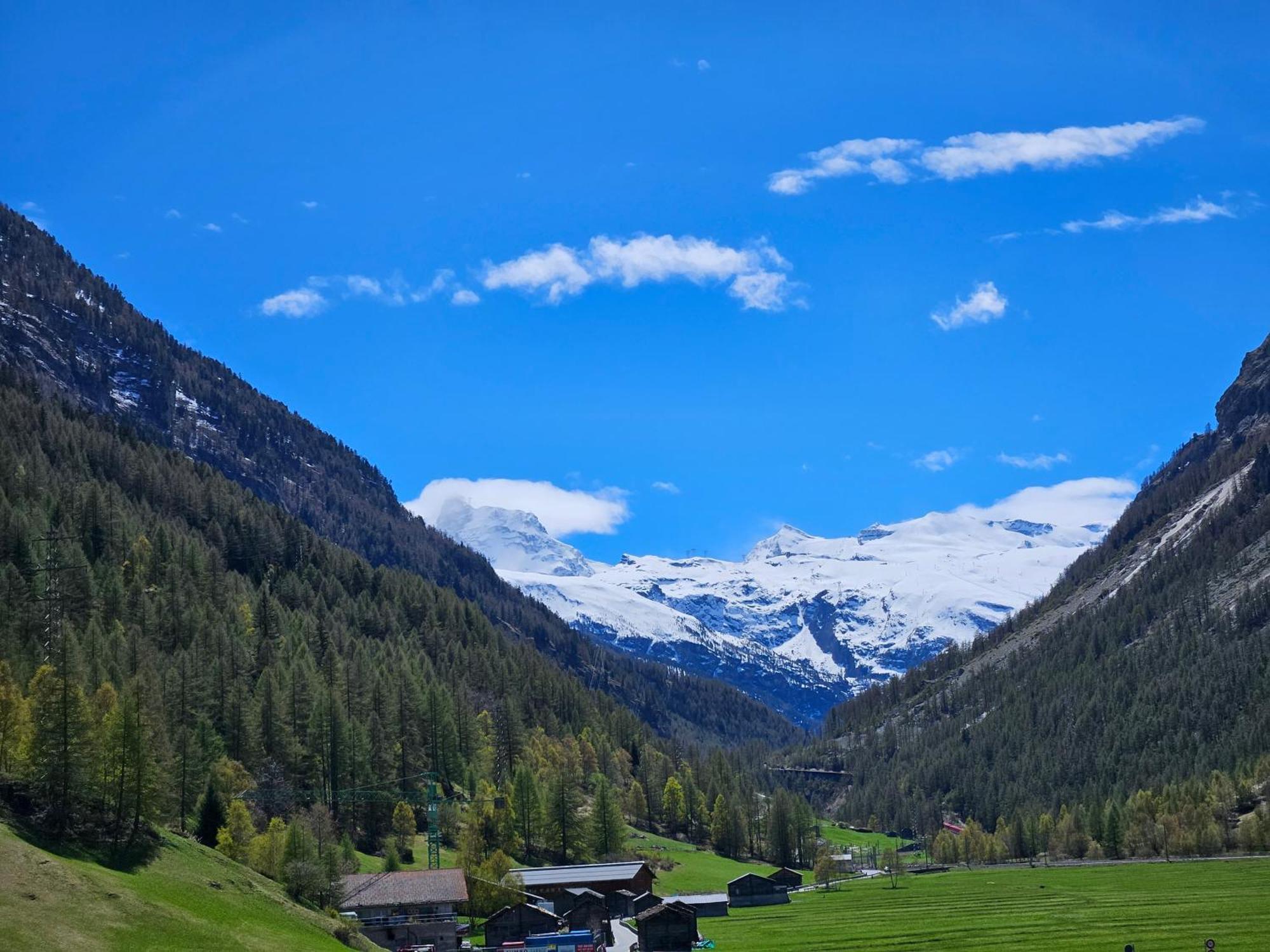 Apartment Klein Matterhorn - Haus Miranda Таш Экстерьер фото